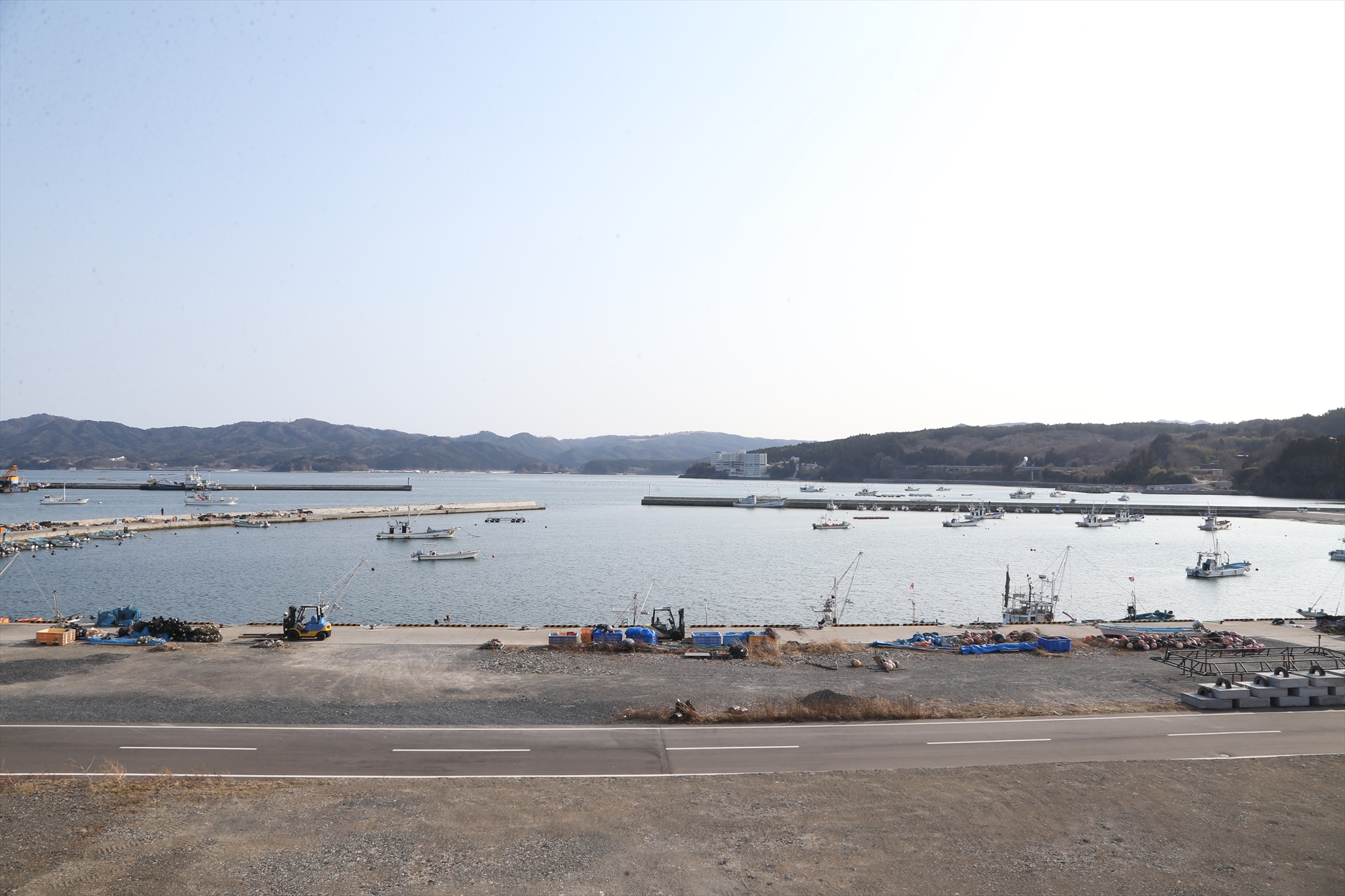 志津川漁港岸壁外災害復旧工事